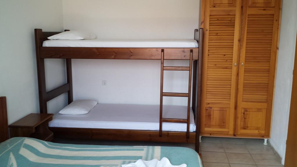 Splantza Apartments Амудия Екстериор снимка