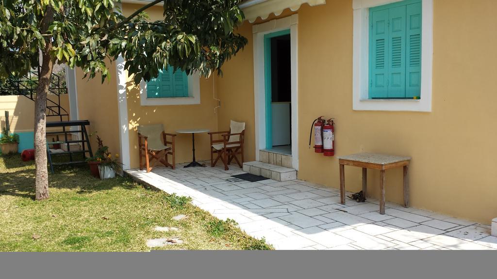 Splantza Apartments Амудия Екстериор снимка