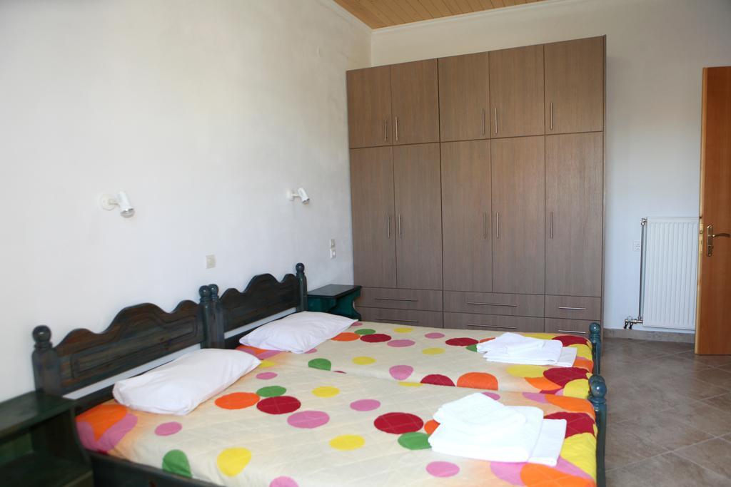 Splantza Apartments Амудия Екстериор снимка